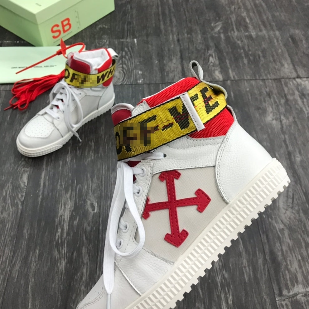 Off-White Arrow Logo Leather Sneakers #38