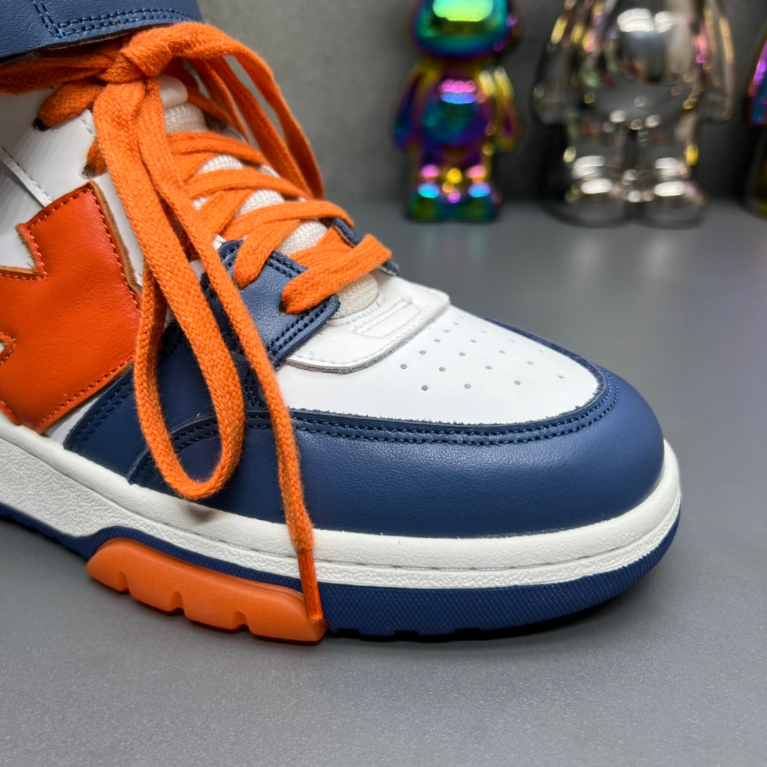 Off-White Arrow Logo Leather Sneakers #35